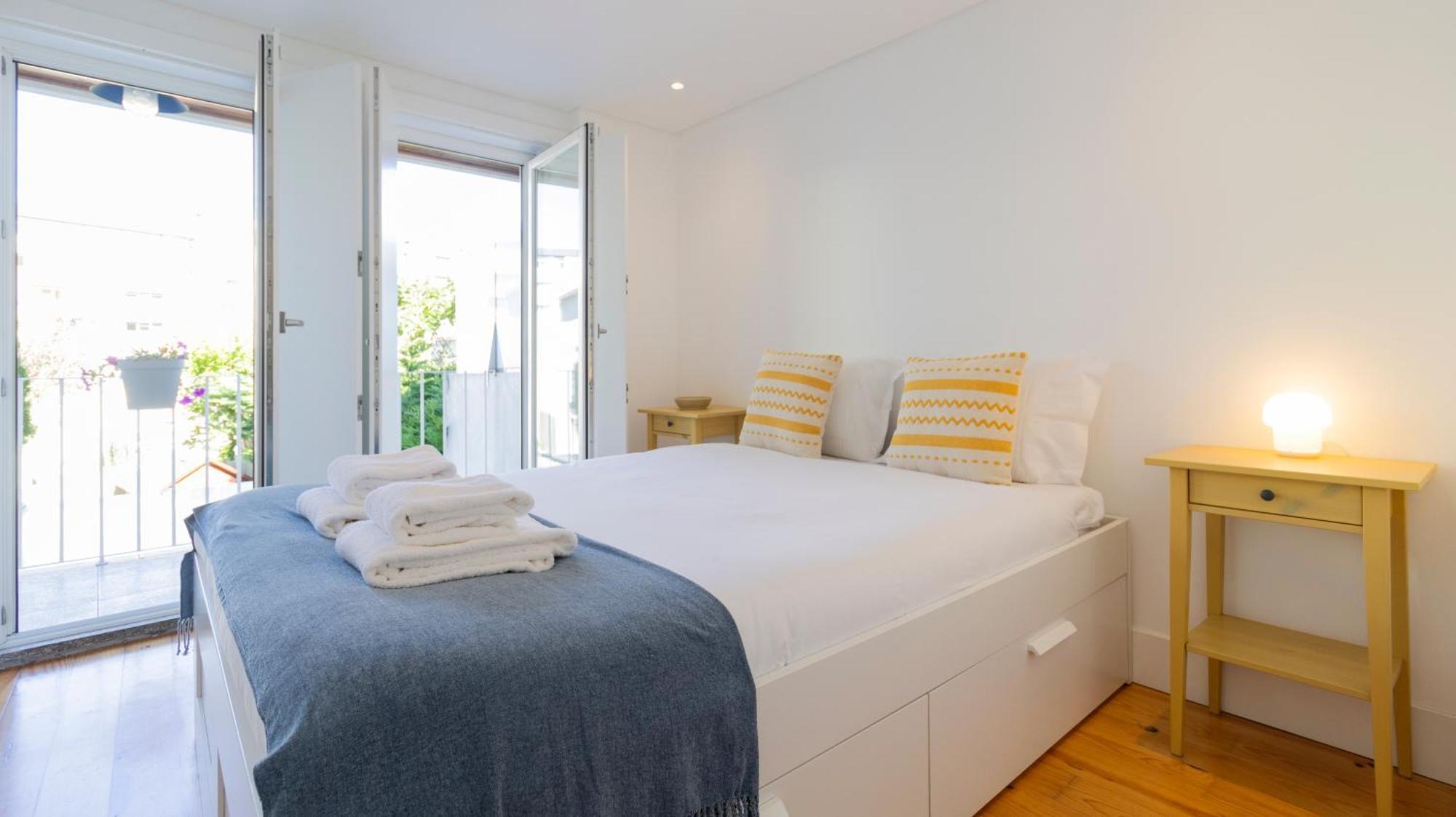 City Center Duplex W Patio By Lovelystay OOporto Exterior foto